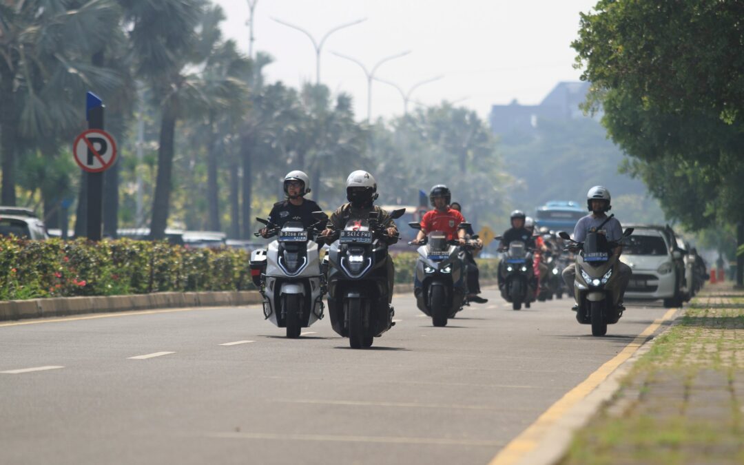 Riding Merah Putih 2025: Patriot EV X Gotion Promote Electric Vehicle Awareness